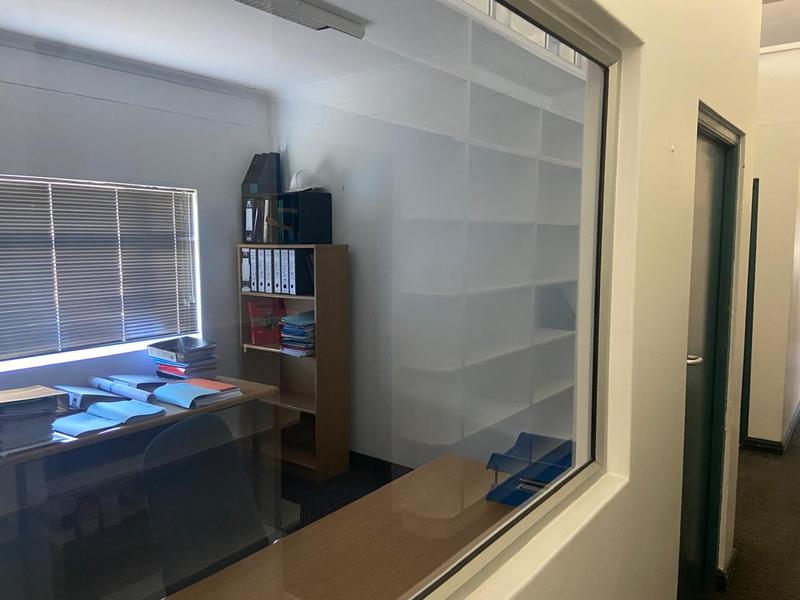 To Let commercial Property for Rent in Newton Park Eastern Cape